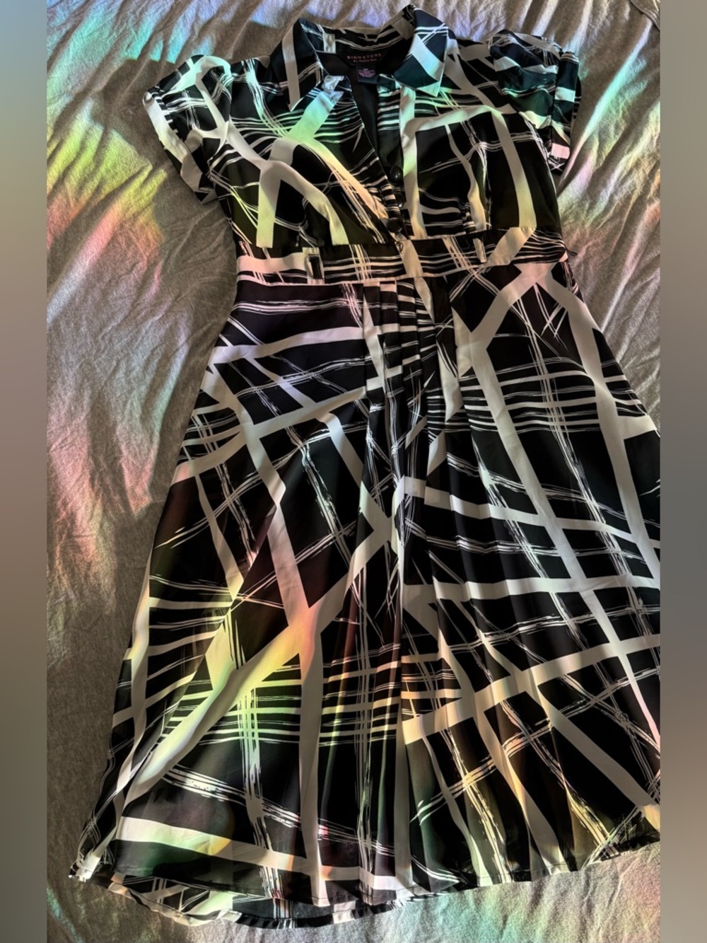Robbie Bee Black and White Abstract Dress